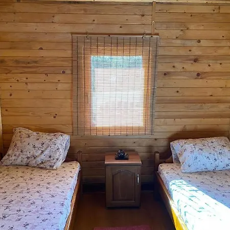 Prenociste Stupovi Bed & Breakfast *