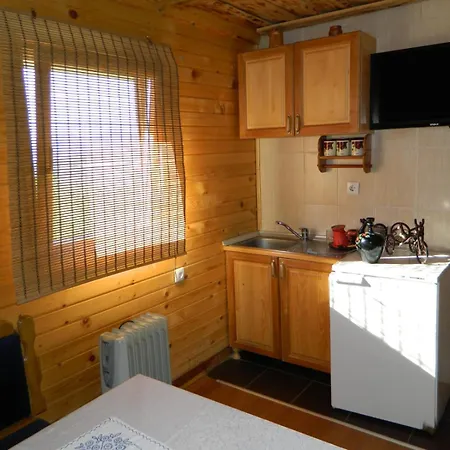 Prenociste Stupovi Bed & Breakfast